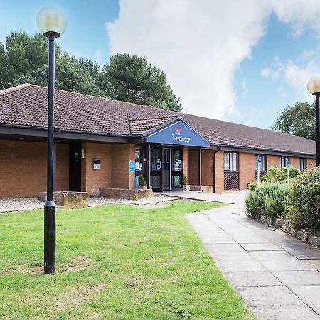 Travelodge Yeovil Podimore Ilchester Екстериор снимка