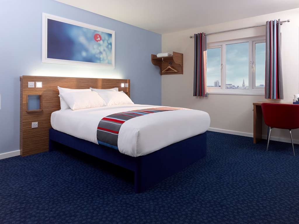 Travelodge Yeovil Podimore Ilchester Стая снимка