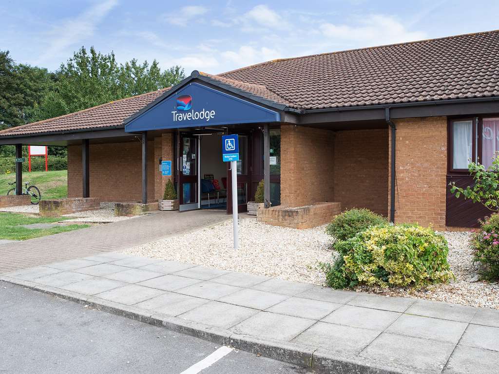 Travelodge Yeovil Podimore Ilchester Екстериор снимка