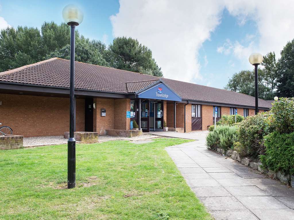 Travelodge Yeovil Podimore Ilchester Екстериор снимка