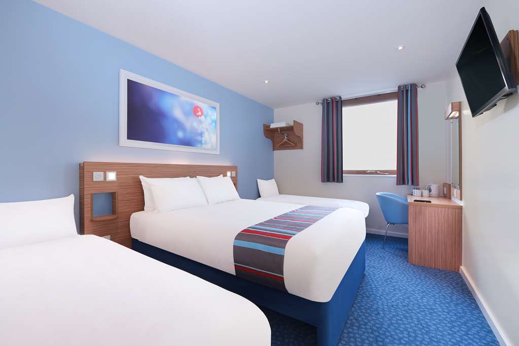 Travelodge Yeovil Podimore Ilchester Стая снимка